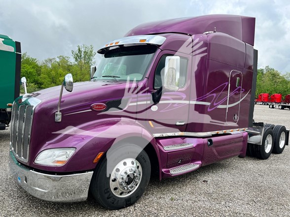 2019 PETERBILT 579 - image 3 of 6