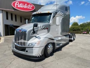 2024 PETERBILT 579 8035983084