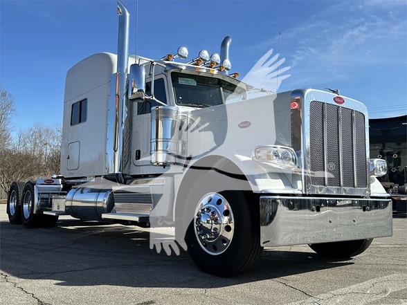 2024 PETERBILT 389 - image 3 of 6