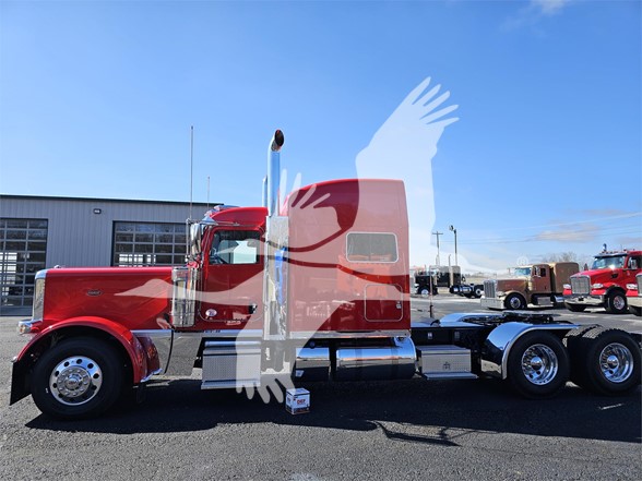 2024 PETERBILT 389 - image 2 of 6