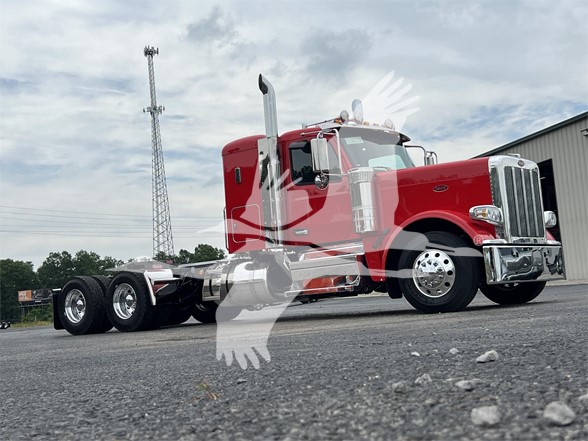 2025 PETERBILT 589 - image 6 of 6