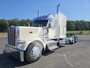 2025 PETERBILT 589 9020088574