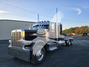 2025 PETERBILT 589 9029915207