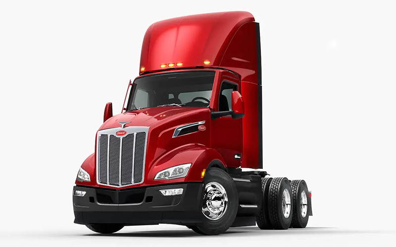 Peterbilt 579 - image 1 of 6