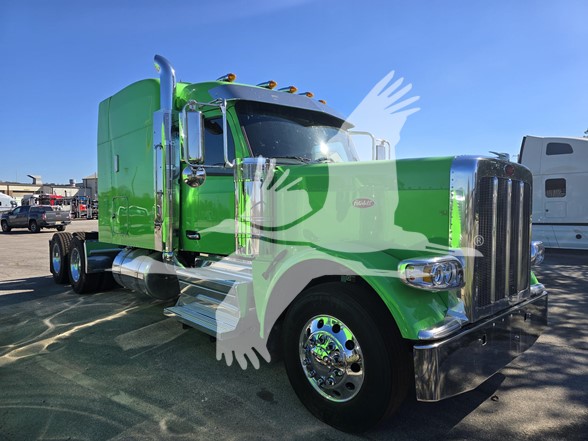 2025 PETERBILT 589 - image 2 of 5