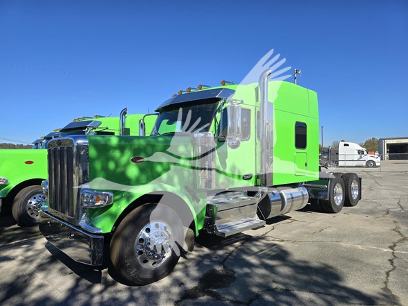 2025 PETERBILT 589 - image 3 of 5