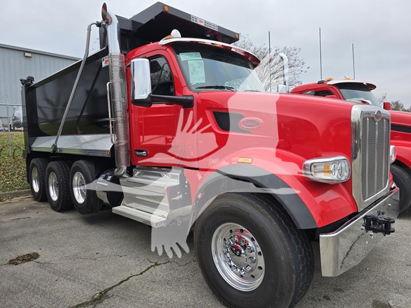 2025 PETERBILT 567 - image 2 of 2